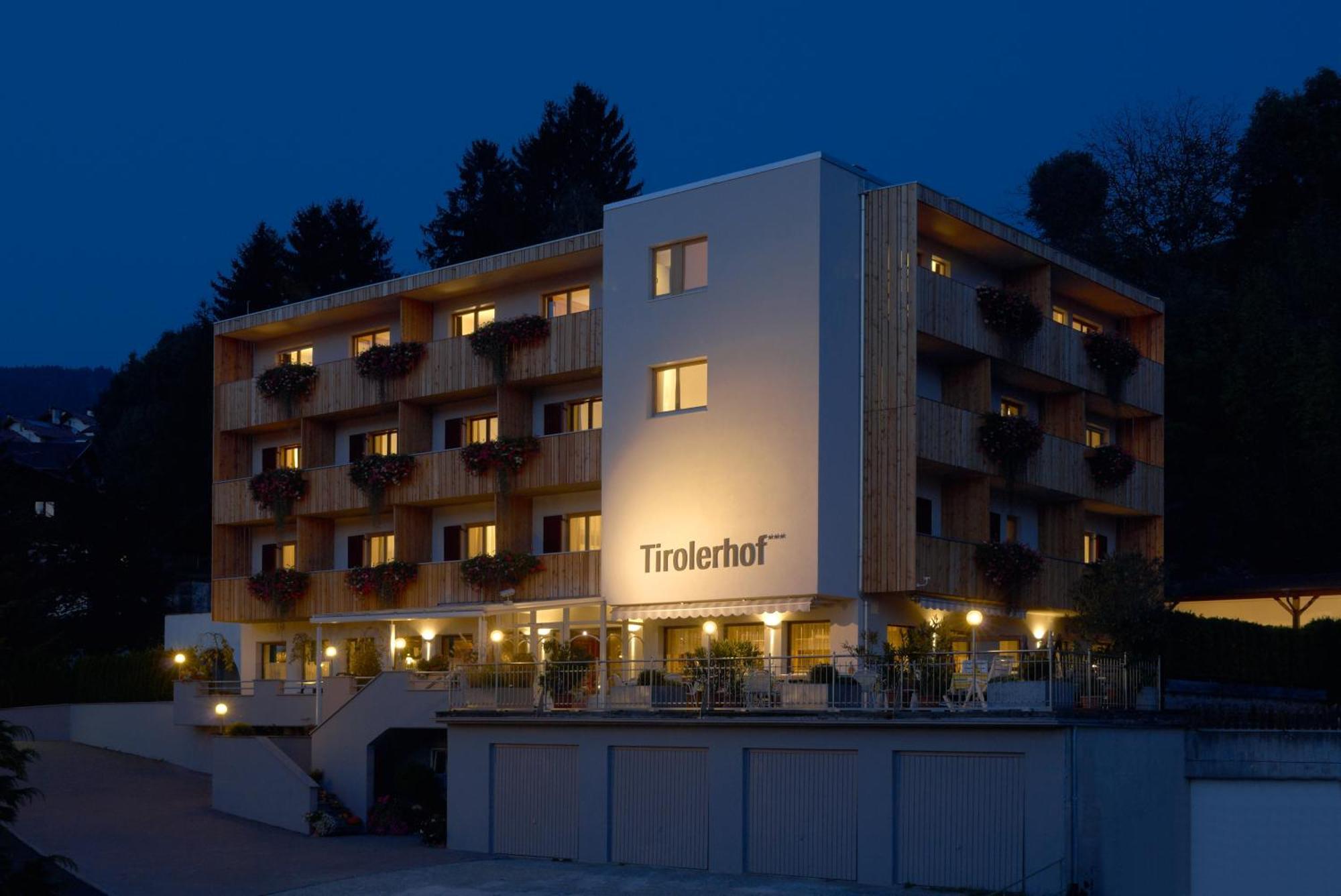 Hotel Tirolerhof 로뎅고 외부 사진